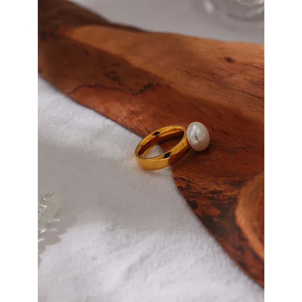 Mother of Pearl Ring