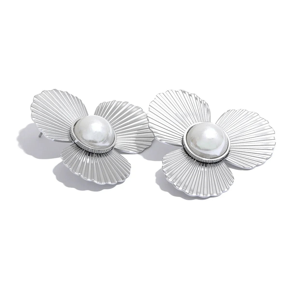 Pearl Fan Stud Earrings