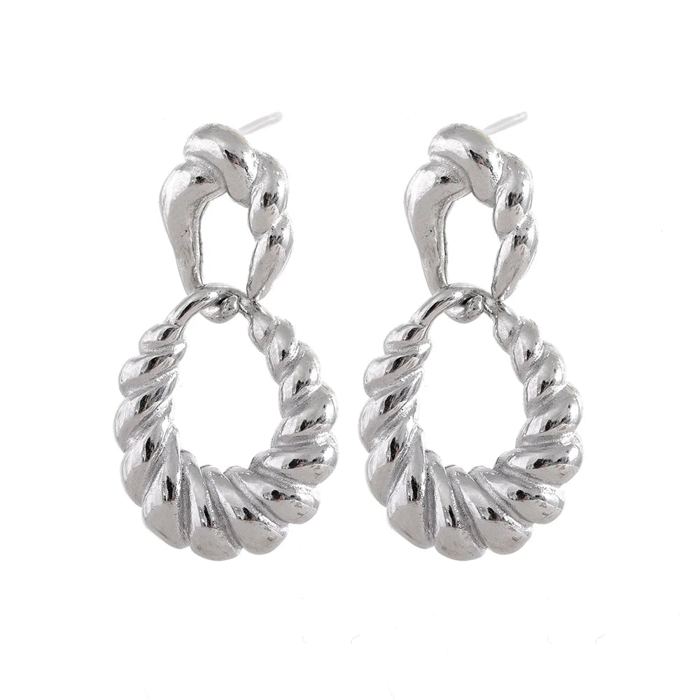 Textured gold hoop earrings