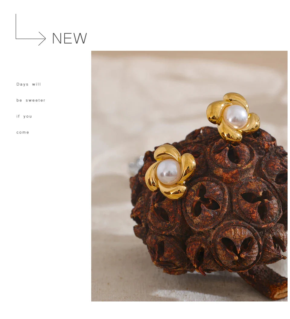 Pearl Flower Earrings