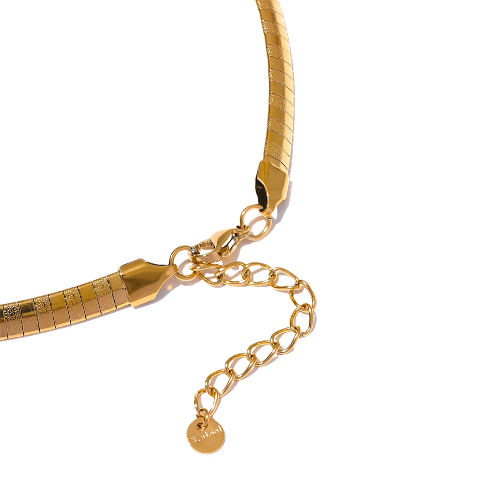 Choker Necklace Gold