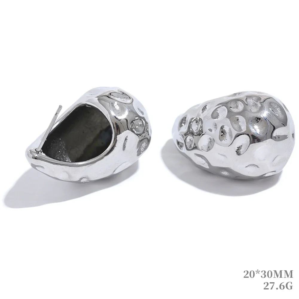 Water Drop Fashion Hollow Stud Earrings