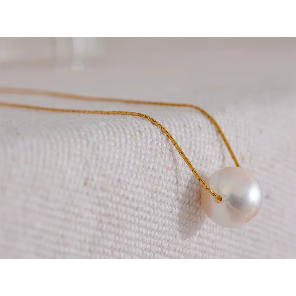 Single Pearl Necklace