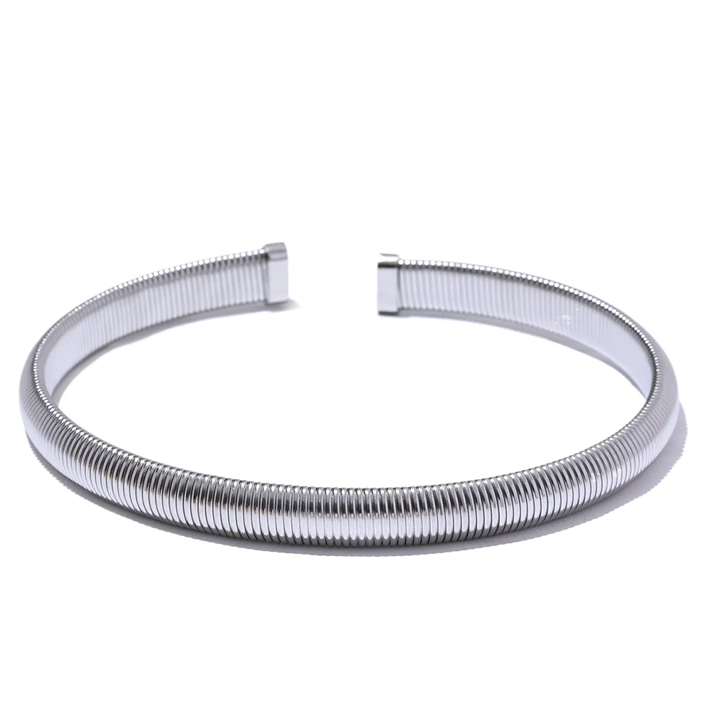 Thick Gold Choker Necklace