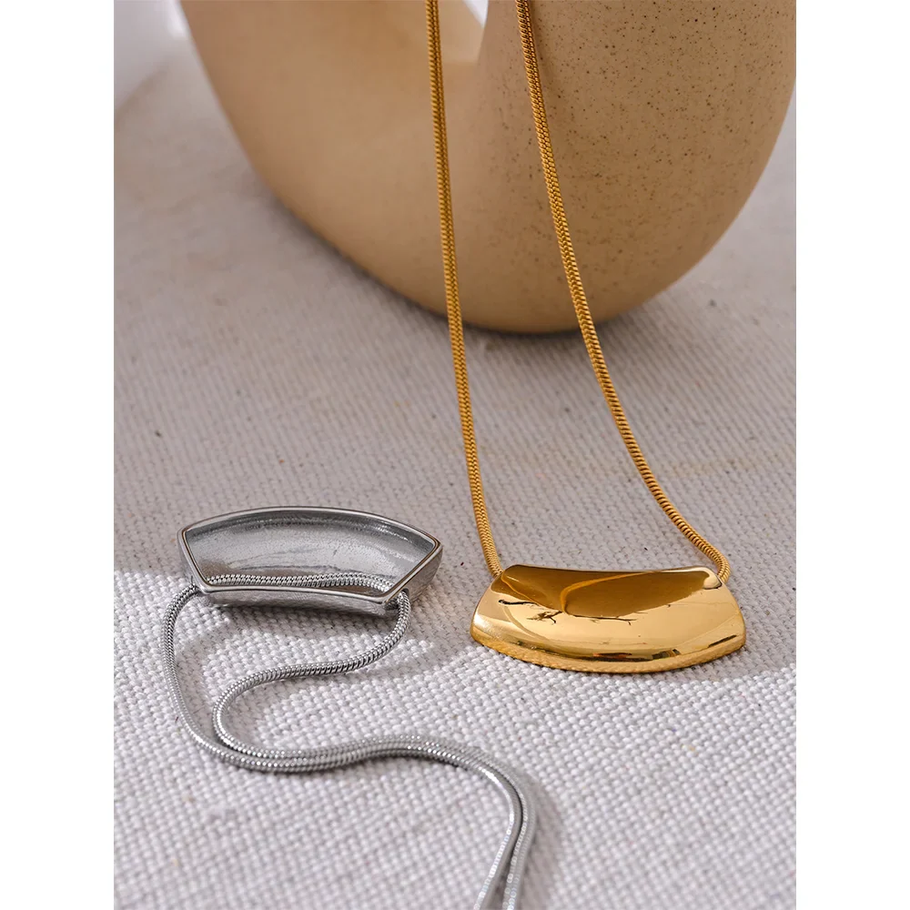 Geometric Pendant Necklace