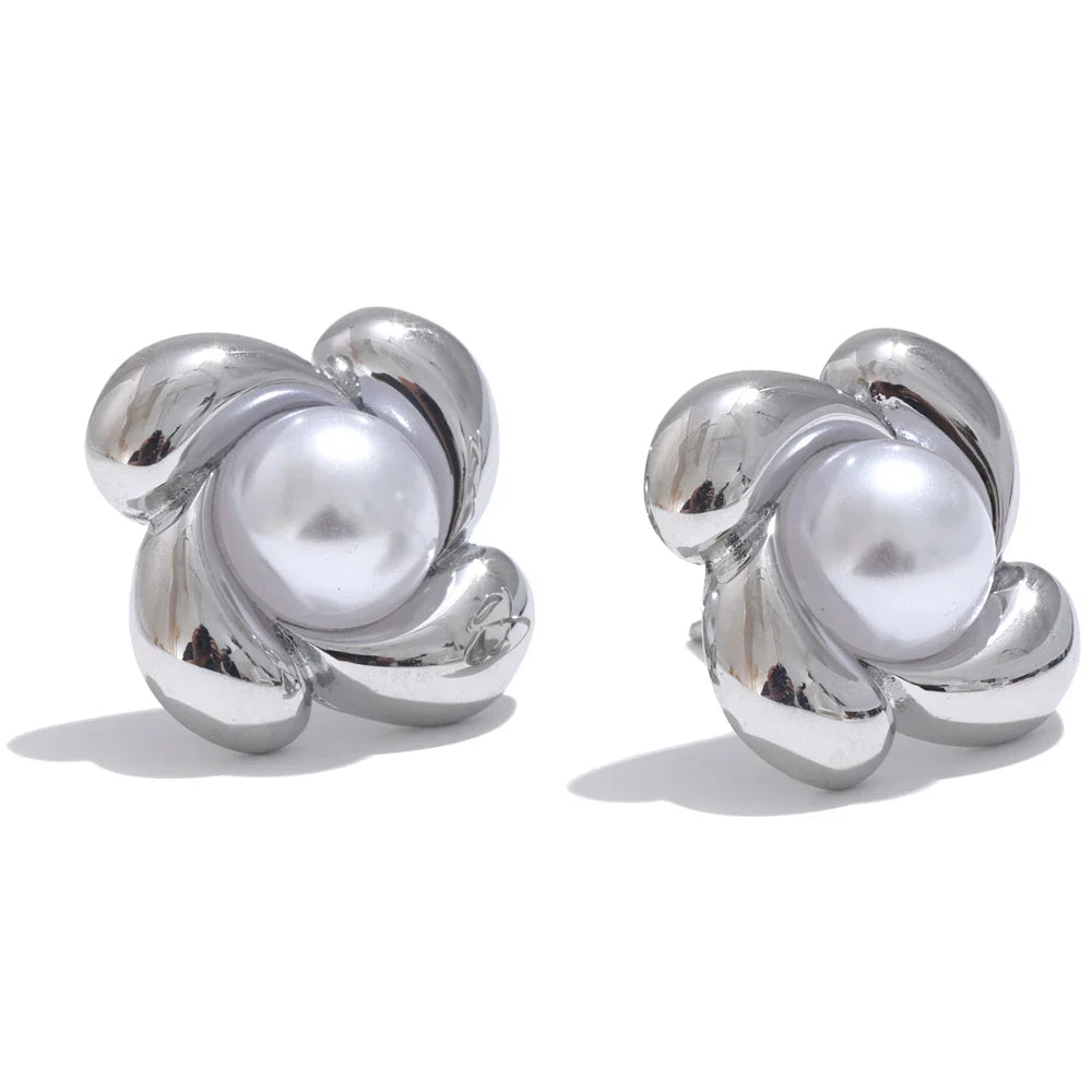 Pearl Flower Earrings