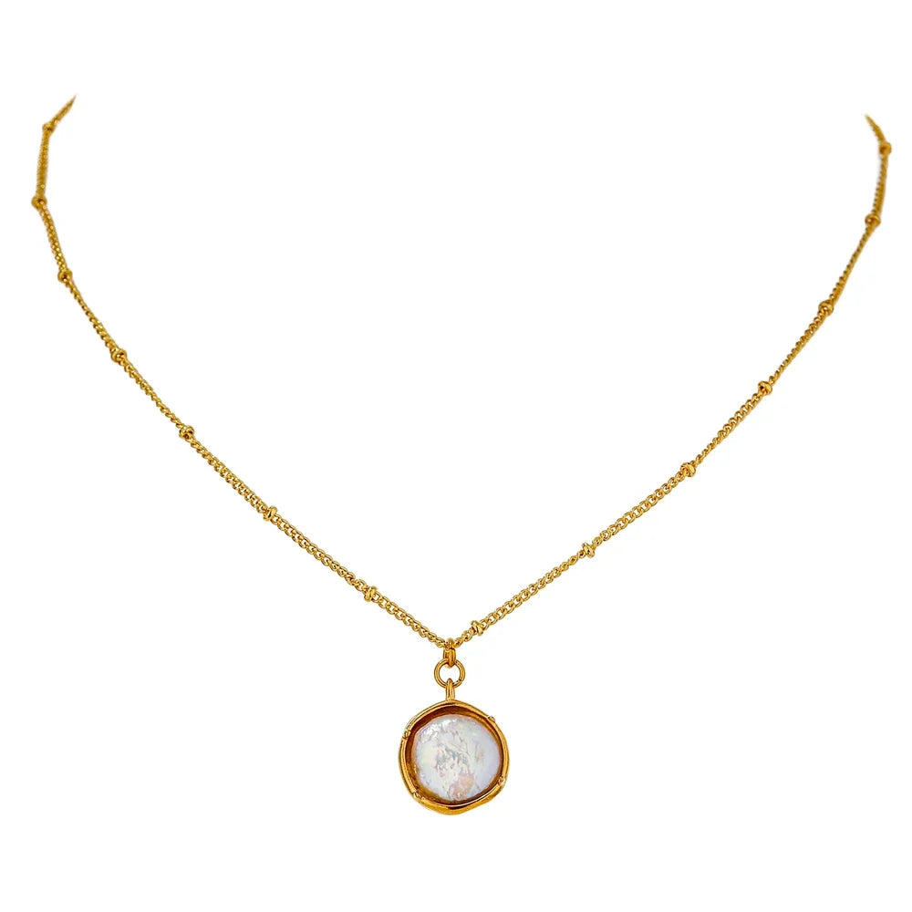 Natural Pearl Pendant Necklace