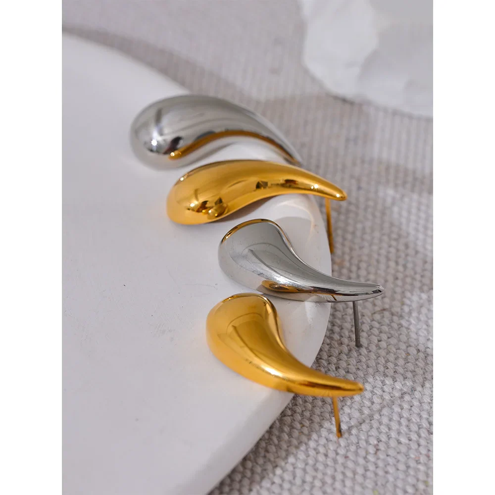 Water Drop Stud Earrings