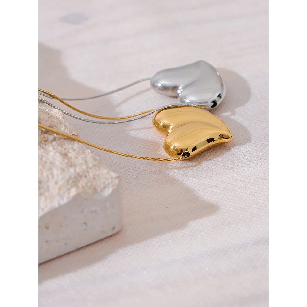 Puffy Heart Necklace