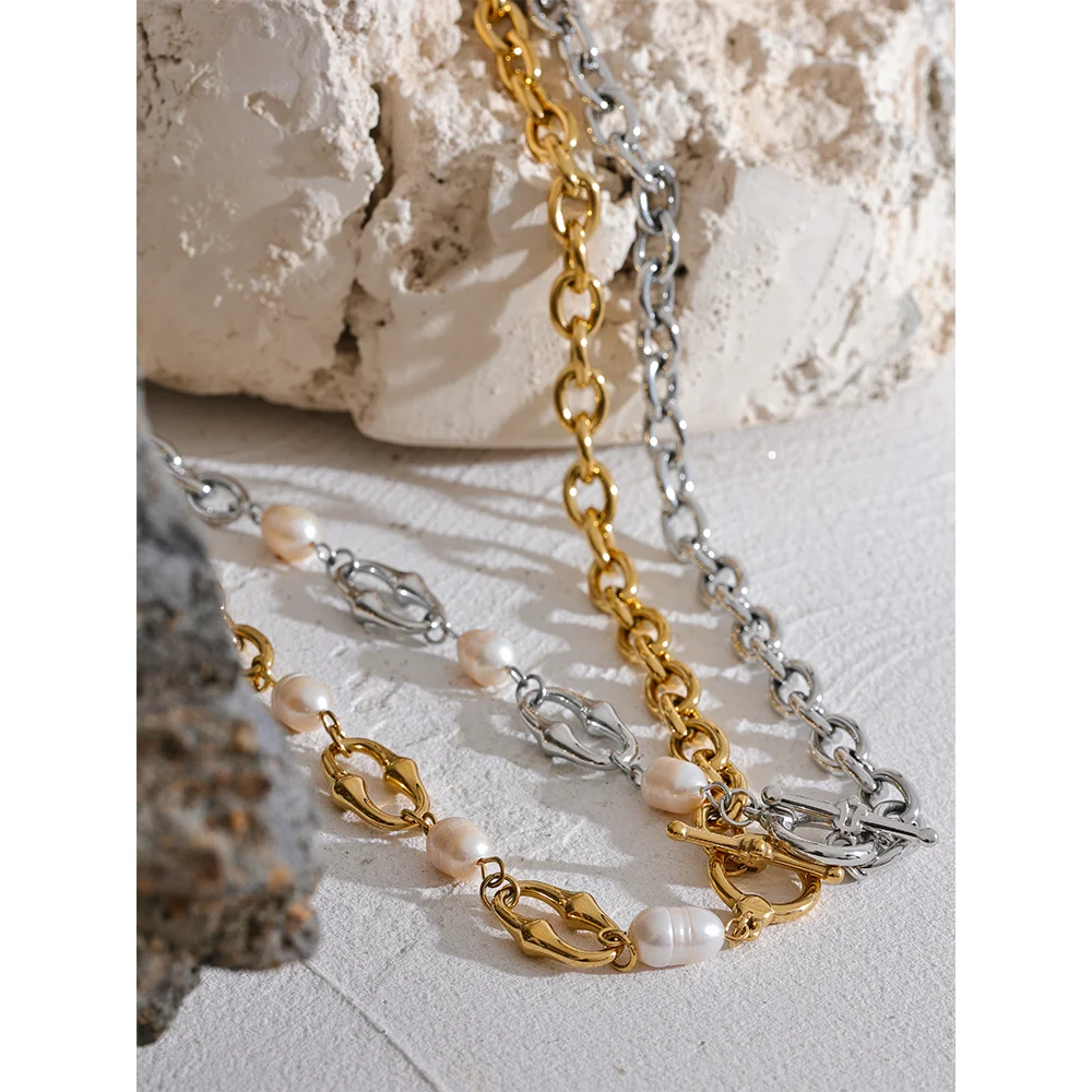 Small Pearl Necklace