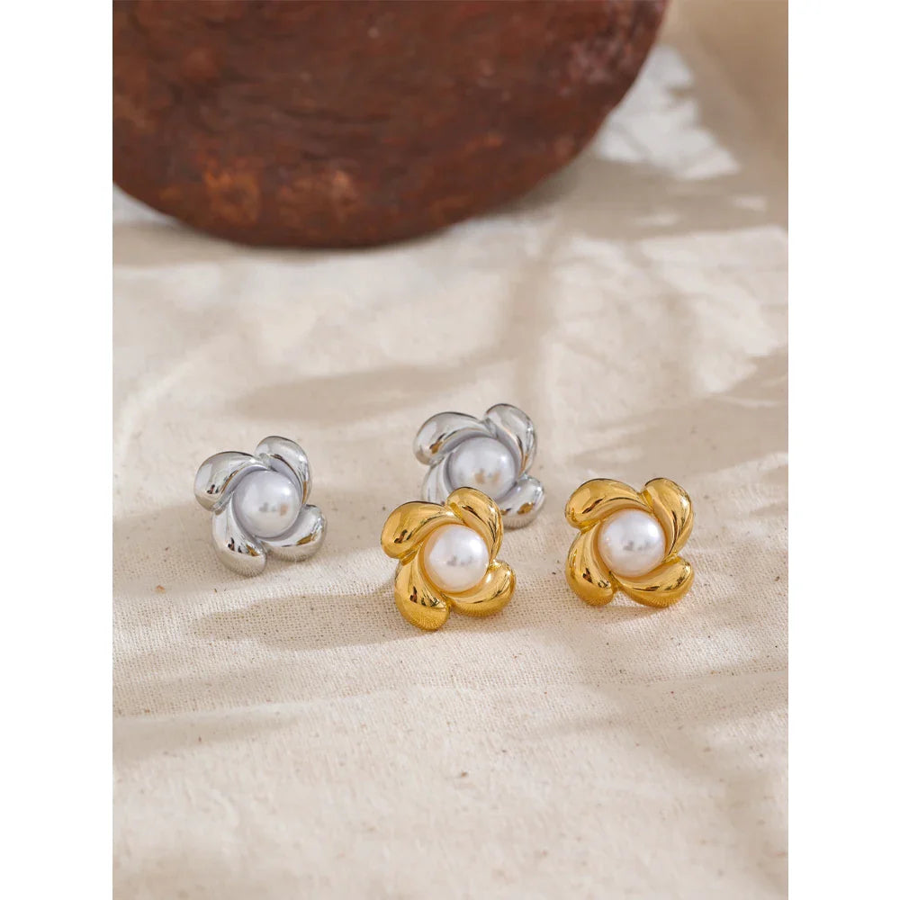 Pearl Flower Earrings