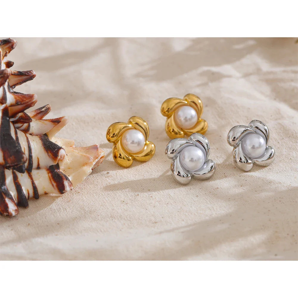 Pearl Flower Earrings