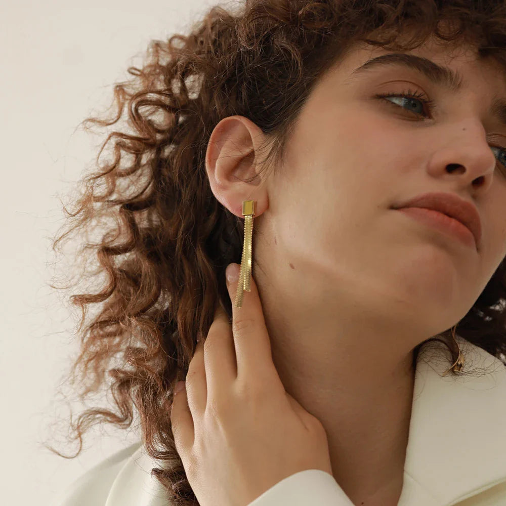Dangle chain earrings
