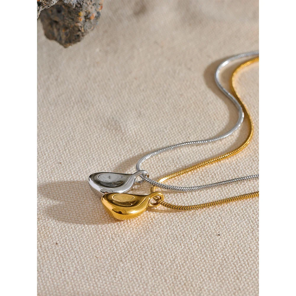 Geometric Pendant Necklace
