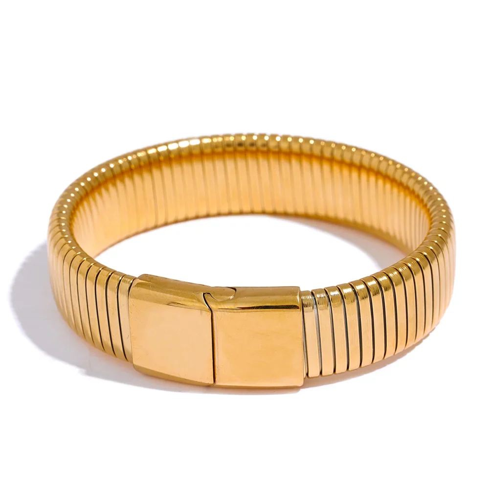 Wide Cuban Chain Bracelet