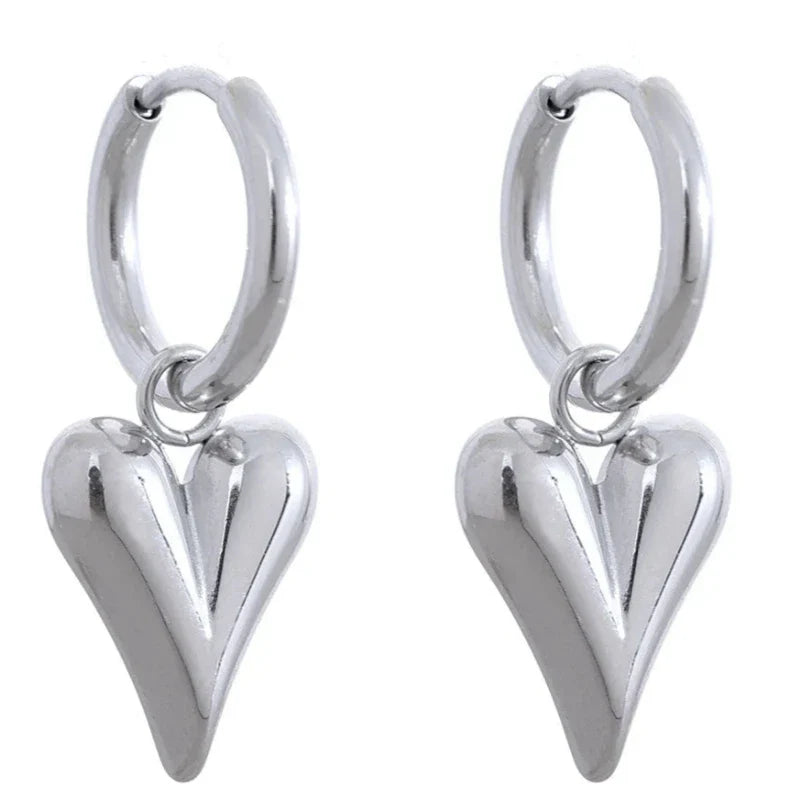 Heart Pendant Choker Necklace