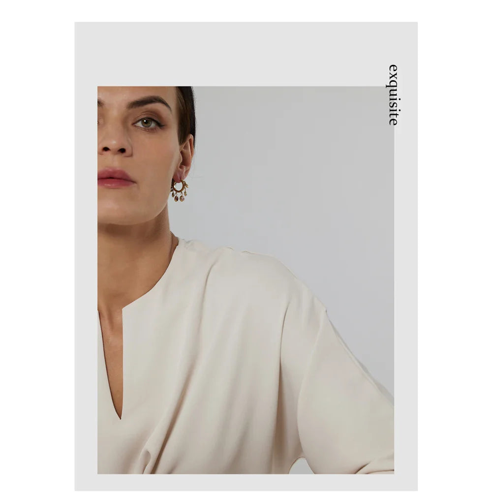 Dangle earrings