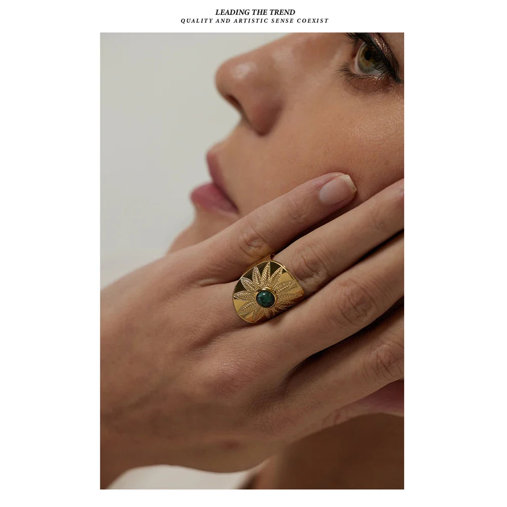 Vintage gold ring