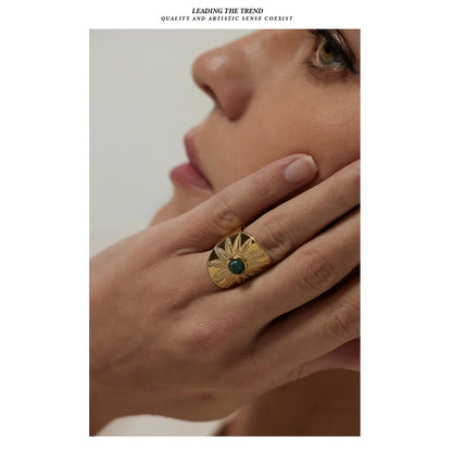 Vintage gold ring