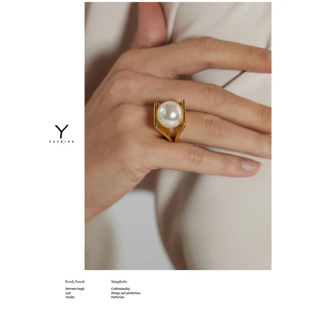 Large Pearl Ring