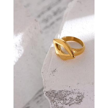 Lips Ring