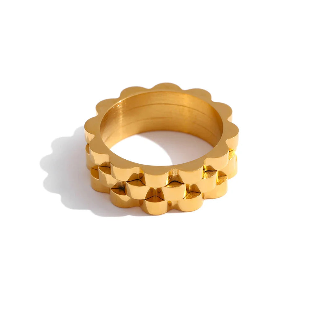 Golden Metal Texture Finger Ring