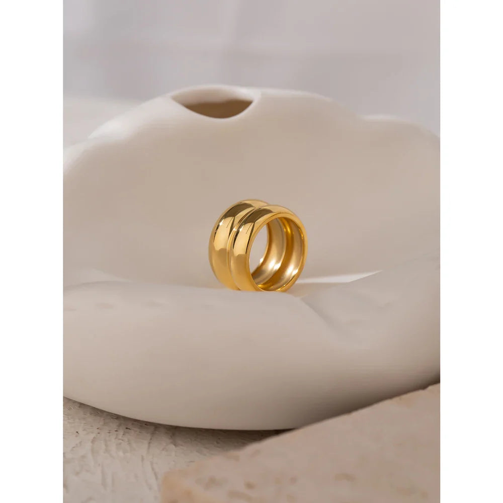 Layered ring