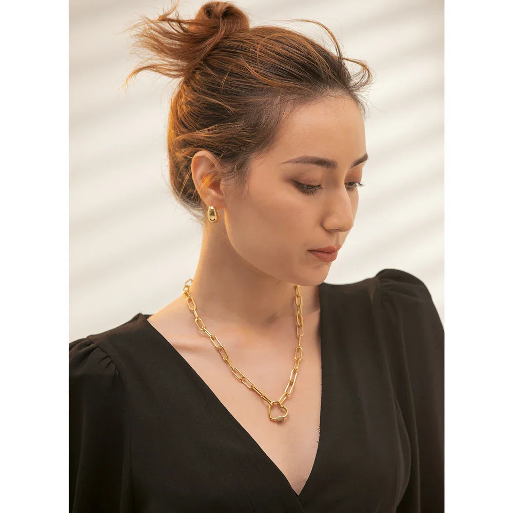 Heart Pendant Necklace Gold