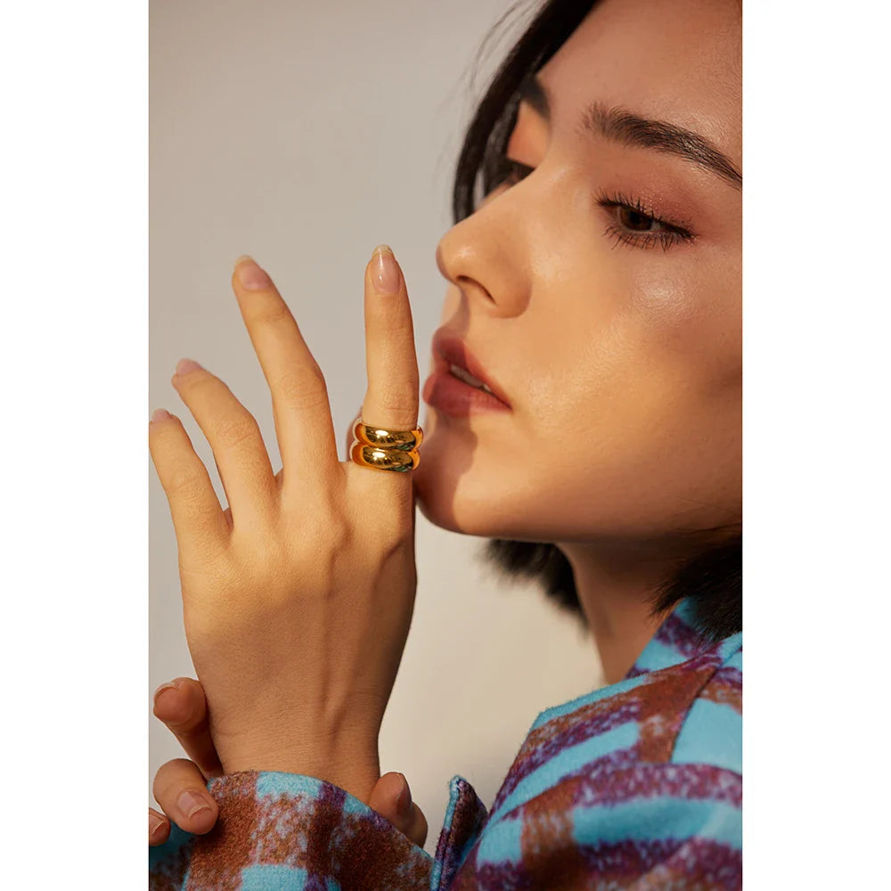 Layered ring
