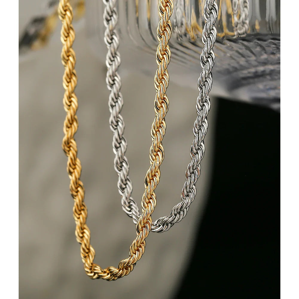 Twisted Metal Chain Necklace