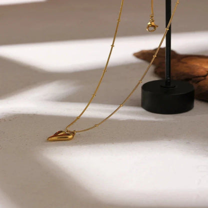 Heart Pendant Choker Necklace