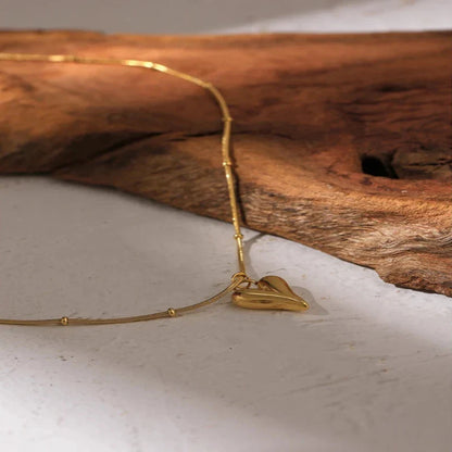 Heart Pendant Choker Necklace