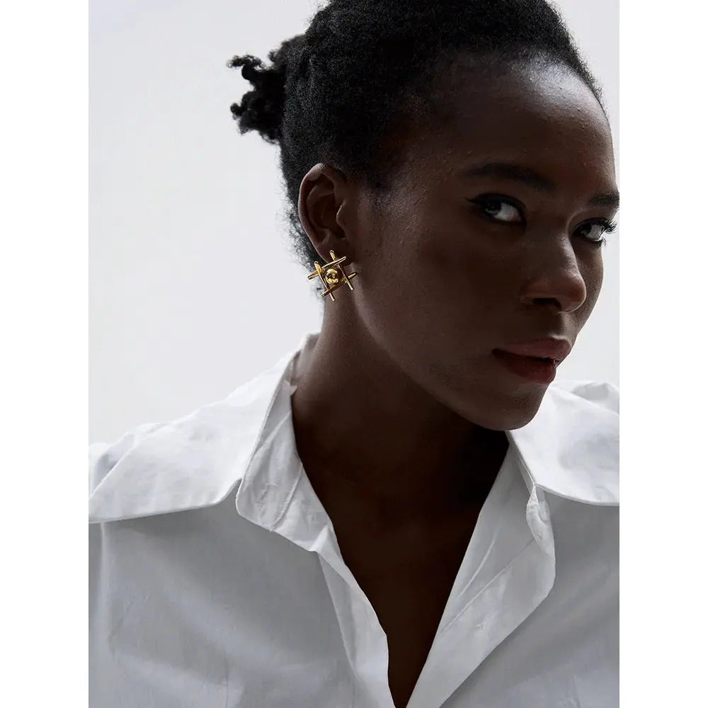 Gold geometric earrings