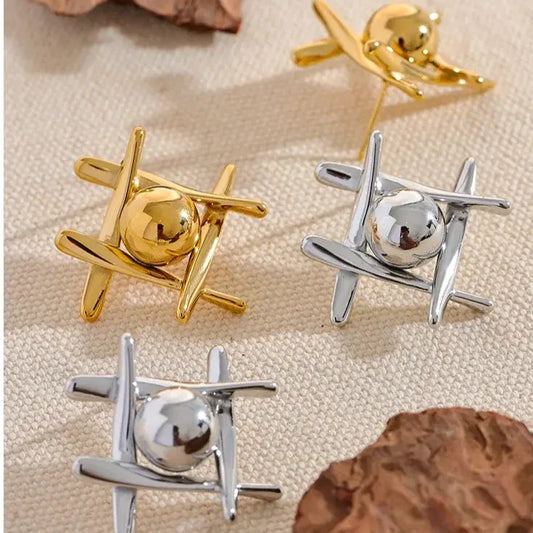 Gold geometric earrings