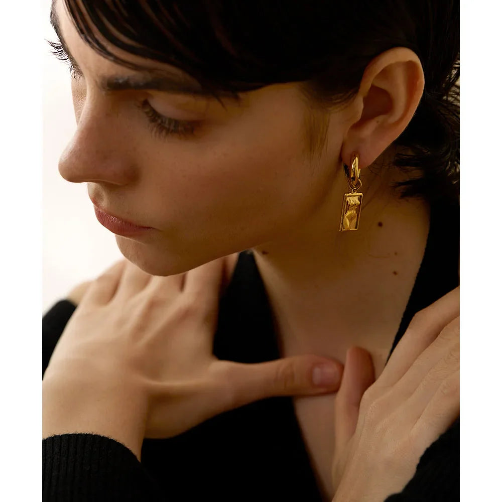 Artistic earrings