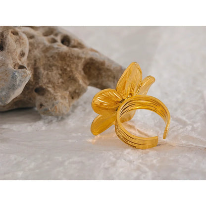 Gold Flower Ring