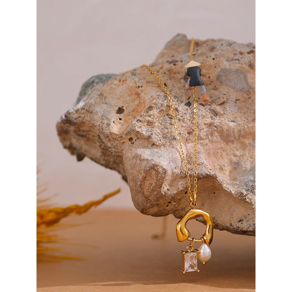 Cubic Zirconia Pearl Necklace