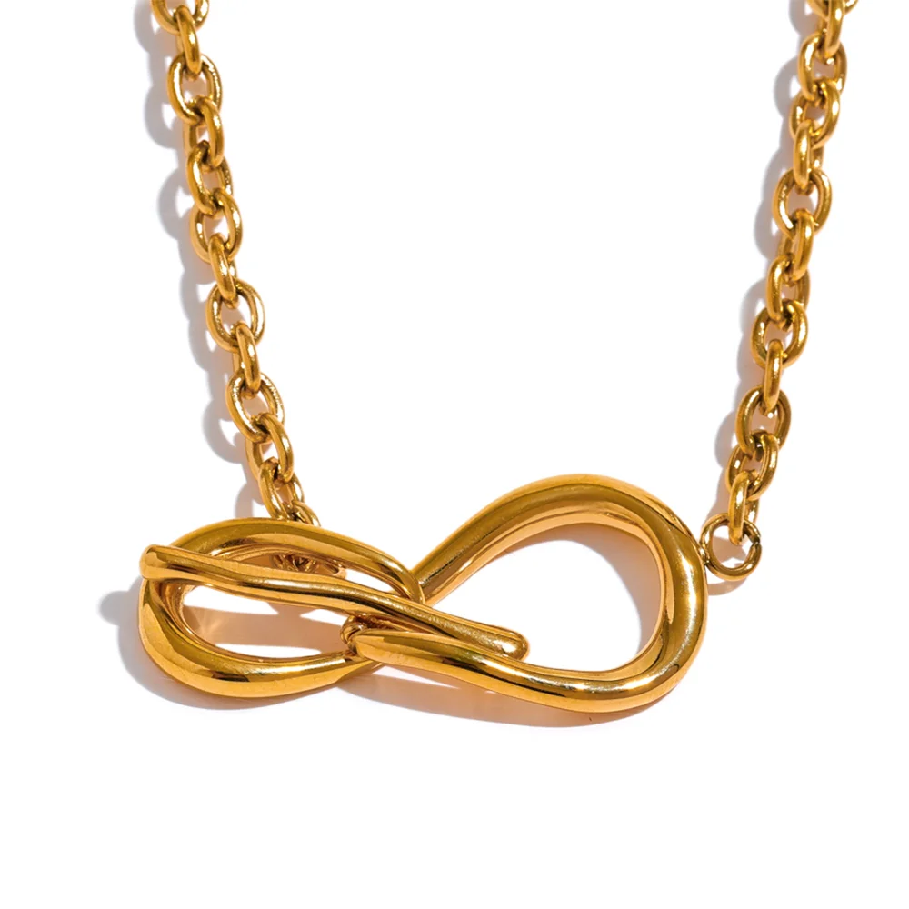Twisted Necklace