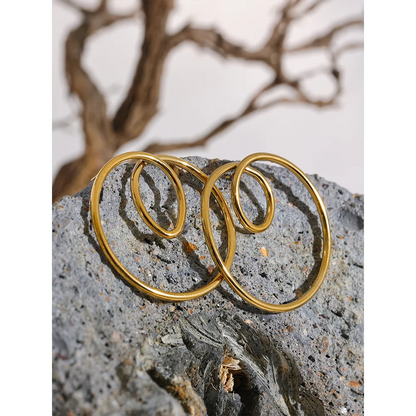 Round Knotted Hollow Stud Earrings