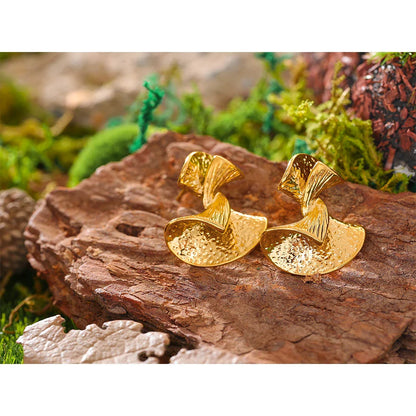 Fan Earrings