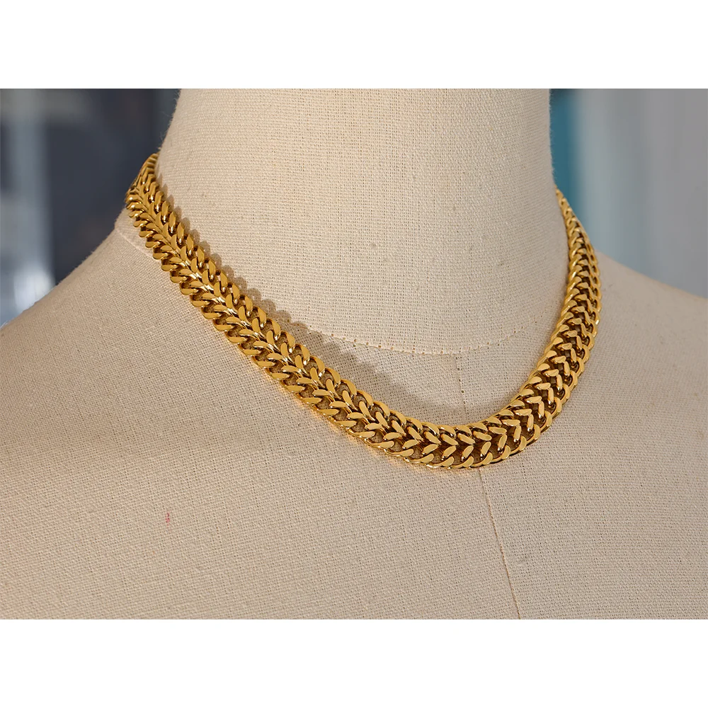 Gold Cuban Chain Necklace
