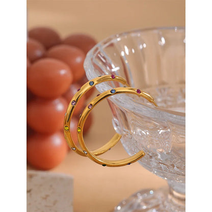 Big round earrings