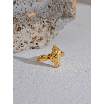 Conch Ring