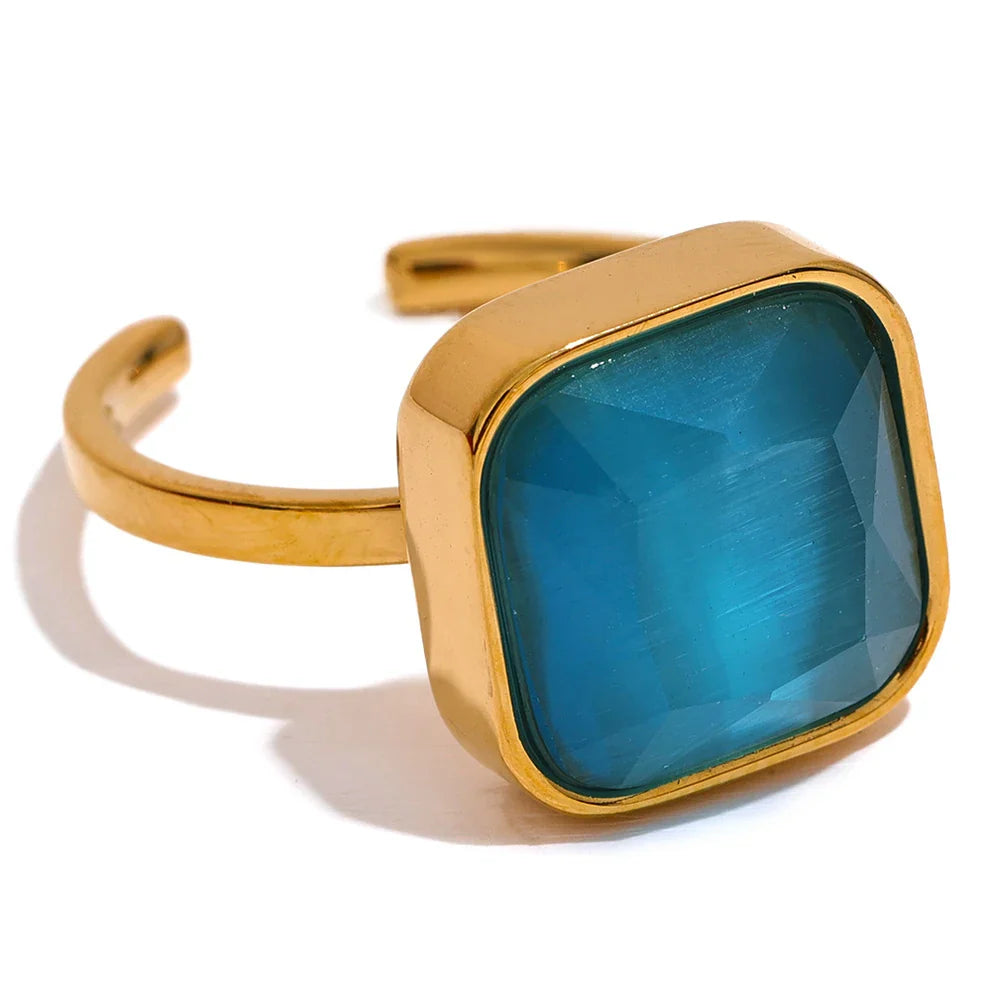 Cats eye stone ring