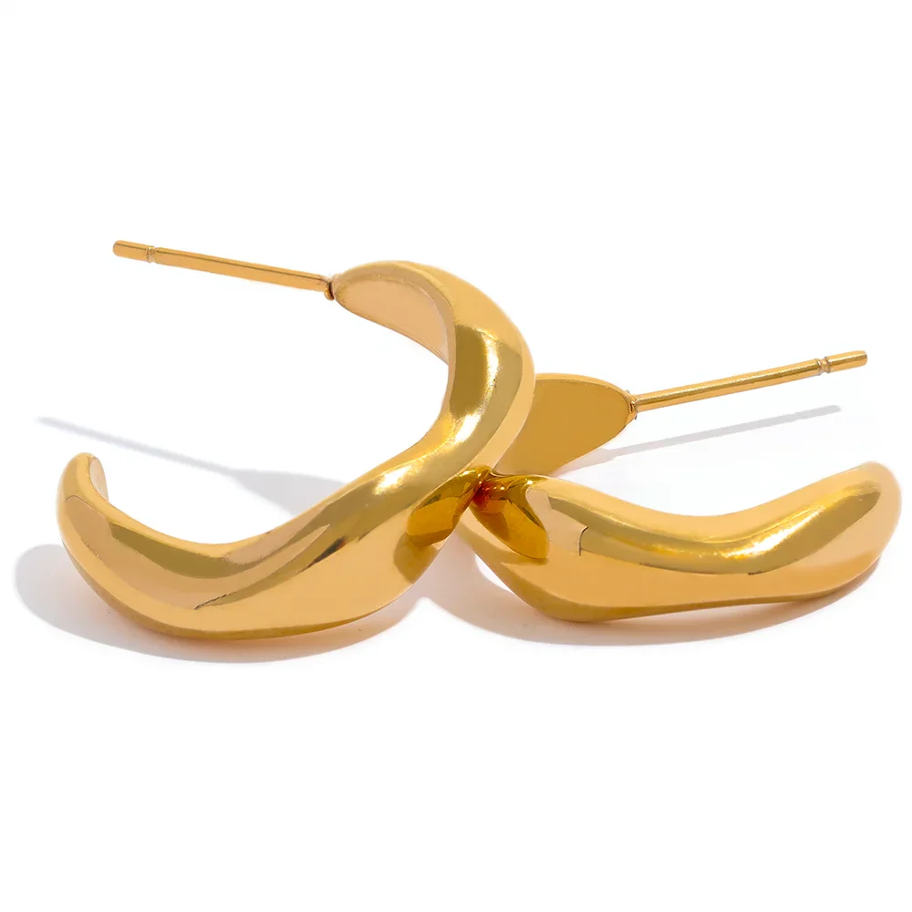 Gold Minimalist Hoop Earrings