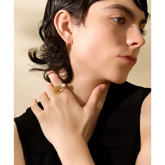 Flower Gold Ring