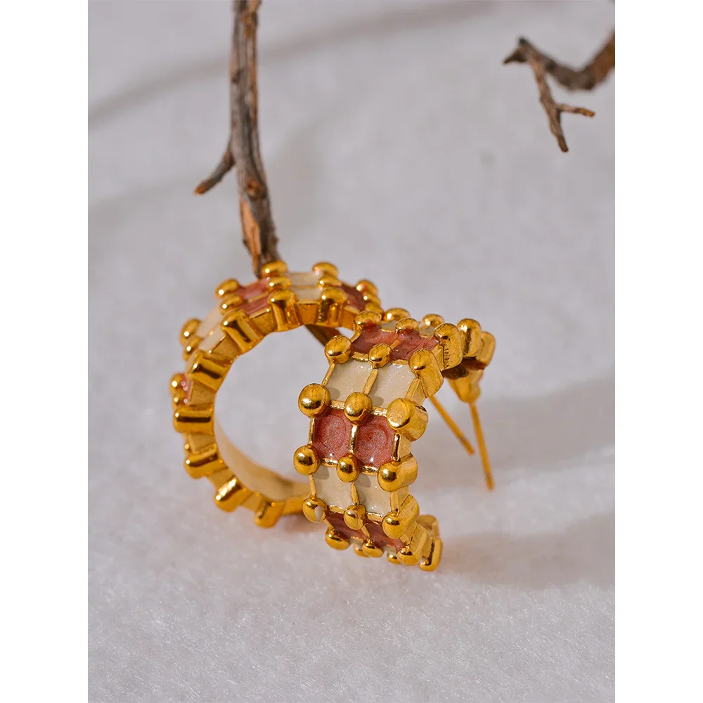 Enamel C-Shape Earrings