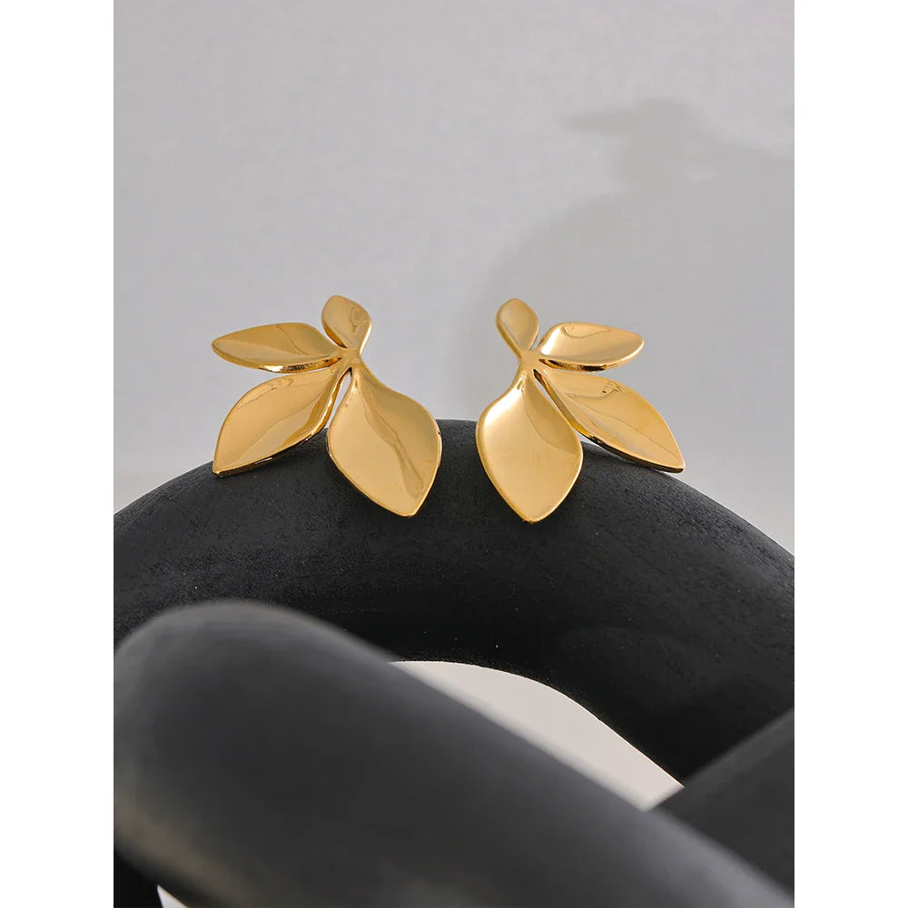 Gold Flower Earrings