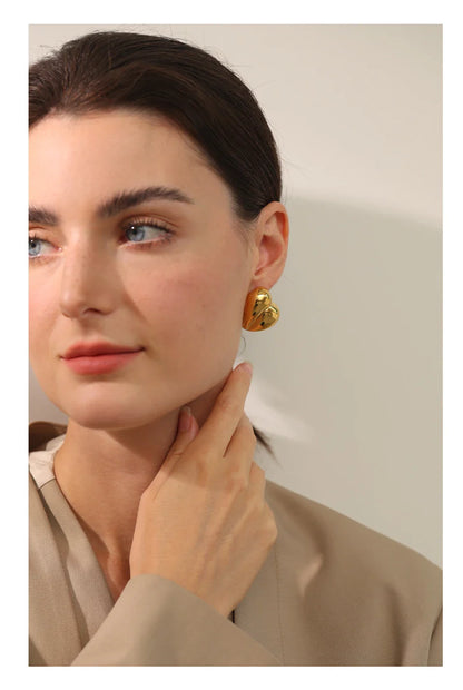 heart earrings