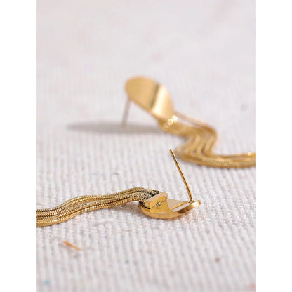 Chain drop earrings